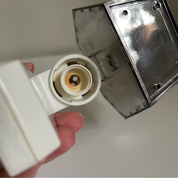 Bath & Body Works Wallflower Plug In - Picture 7 of 14